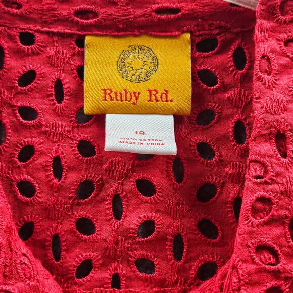 Ruby Red eyelet blouse beach coverup red cinched pleat on back button tab sleeve - Picture 2 of 7